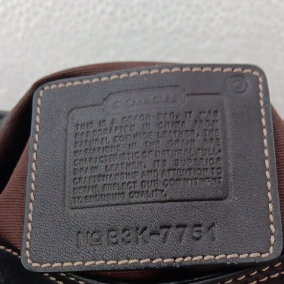 Coach Dark Leather Shoulder Bag - Picture 4 of 8